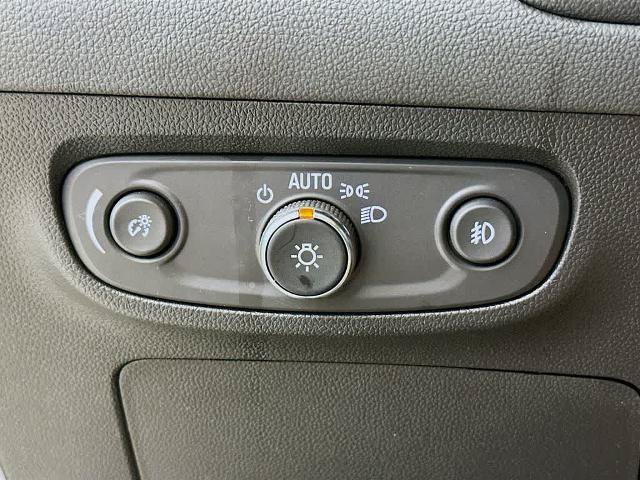 Used 2023 Buick Encore GX Preferred w/ Cold Weather Comfort Package AWD/4WD image 26