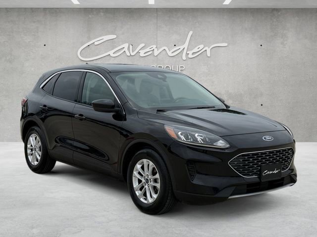 Certified 2020 Ford Escape SE FWD image 2