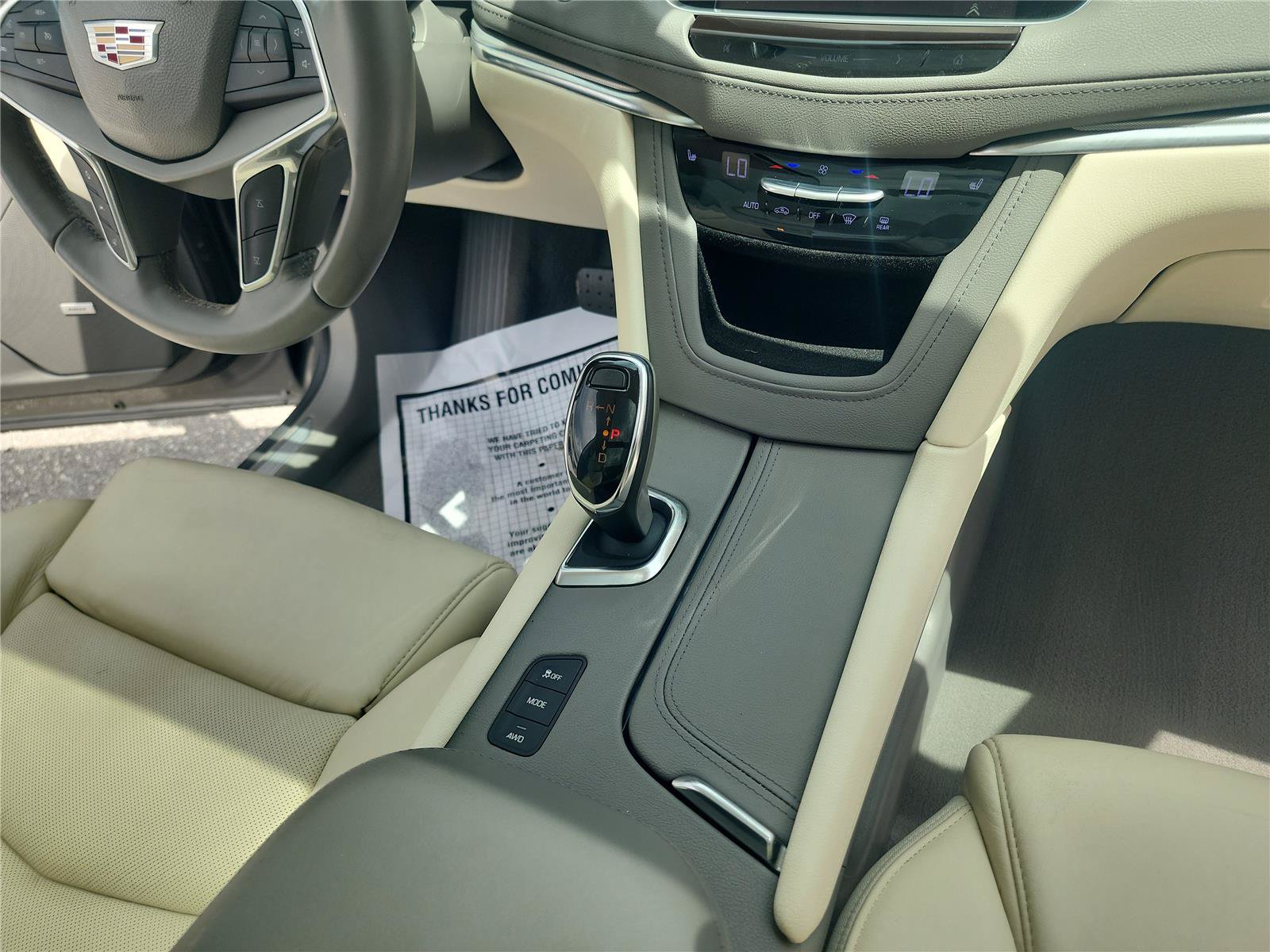 Used 2017 Cadillac XT5 Luxury w/ Driver Awareness Package AWD/4WD image 27