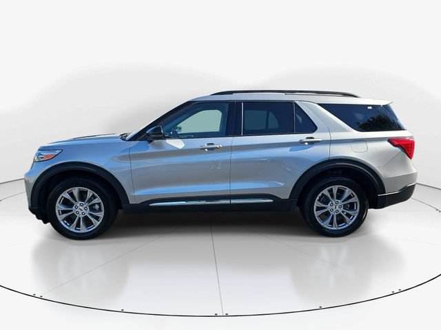 Certified 2023 Ford Explorer XLT w/ Equipment Group 202A AWD/4WD image 6