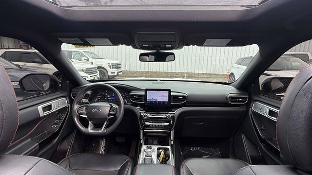Certified 2023 Ford Explorer ST-Line w/ Class IV Trailer Tow Package AWD/4WD image 25