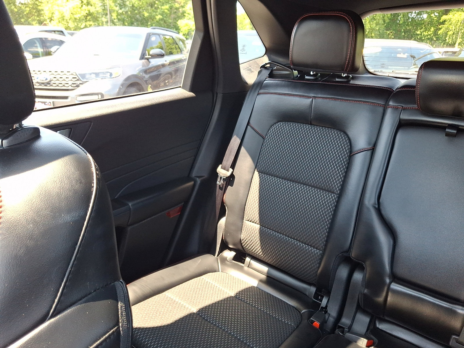 Certified 2023 Ford Escape ST-Line w/ Tech Pack #1 AWD/4WD image 18