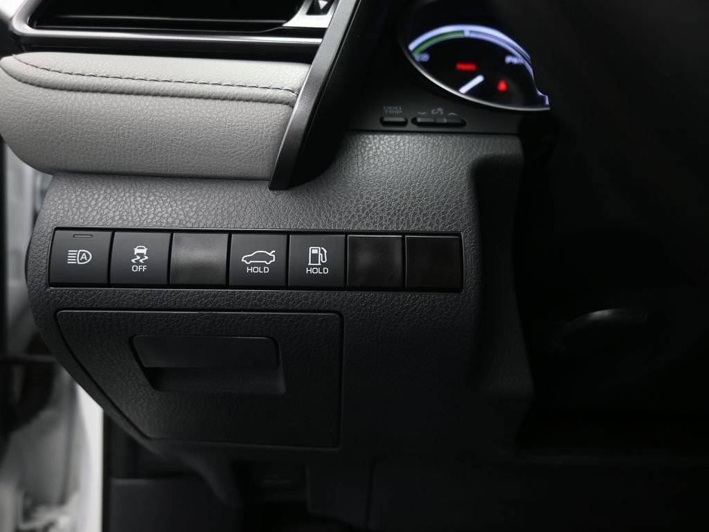 Used 2023 Toyota Camry LE image 36
