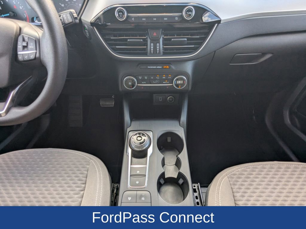 Certified 2020 Ford Escape SE image 19