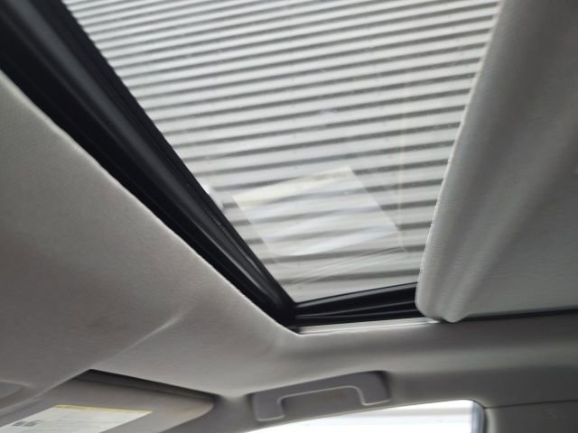 Used 2019 Toyota Highlander XLE image 9