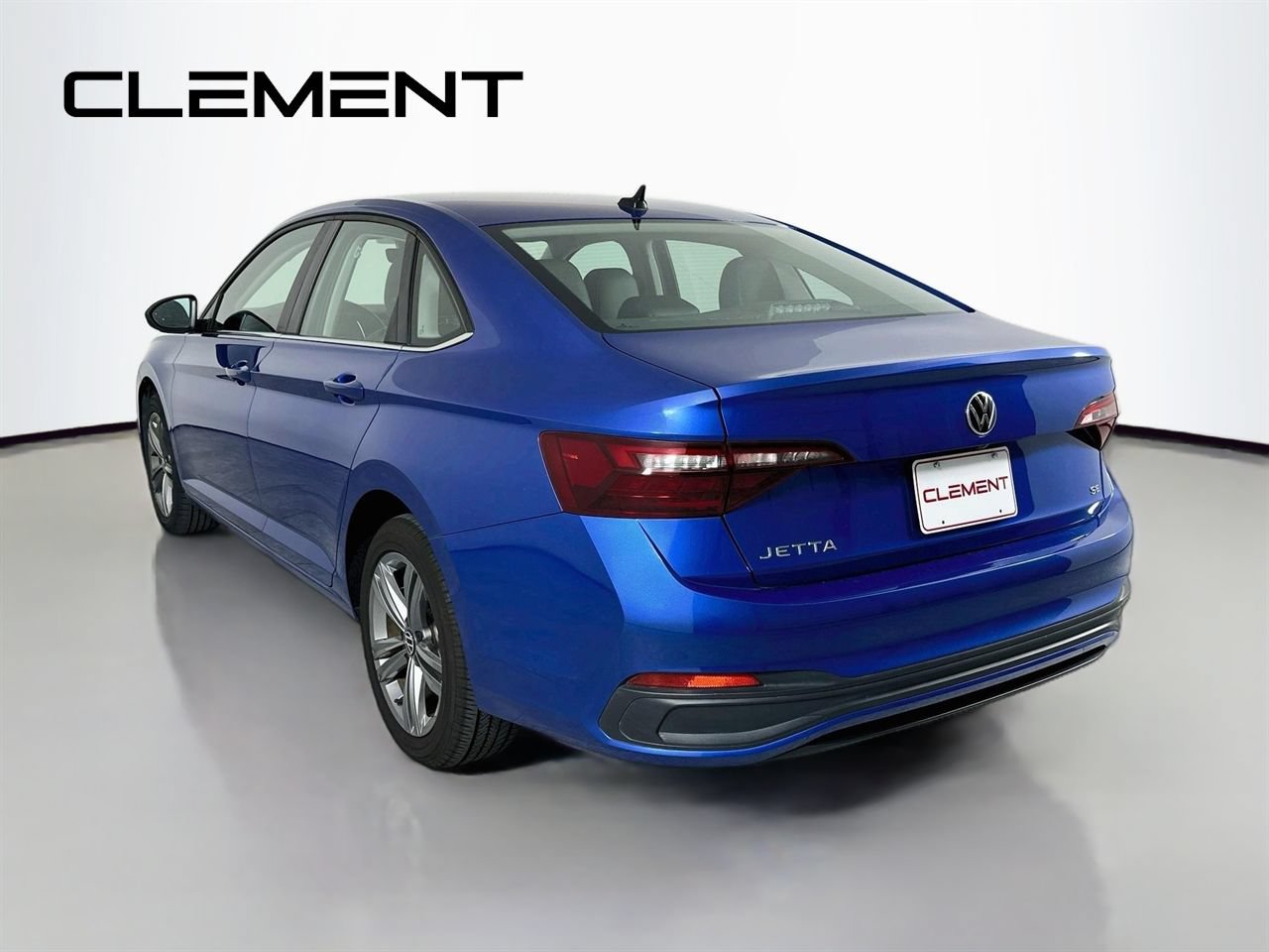Used 2023 Volkswagen Jetta SE FWD image 10