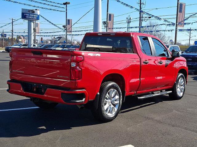 Used 2021 Chevrolet Silverado 1500 Custom image 3