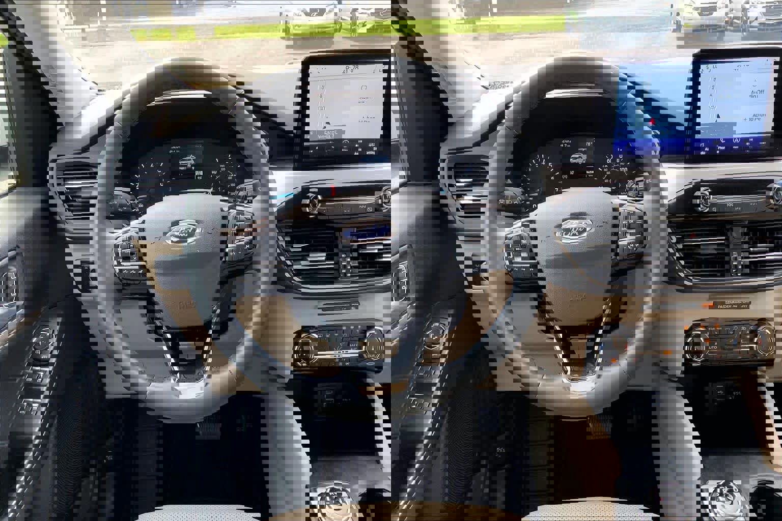 Certified 2022 Ford Escape SEL image 8