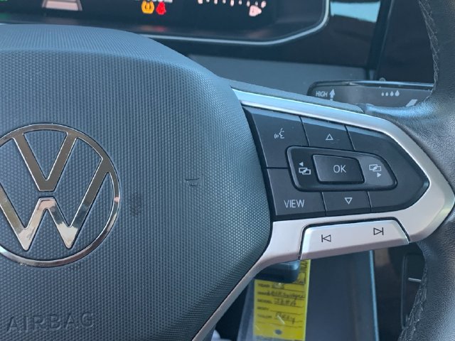 Used 2025 Volkswagen Jetta S FWD image 17