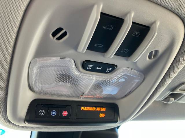 Used 2025 Chevrolet TrailBlazer LT w/ Convenience Package AWD/4WD image 39
