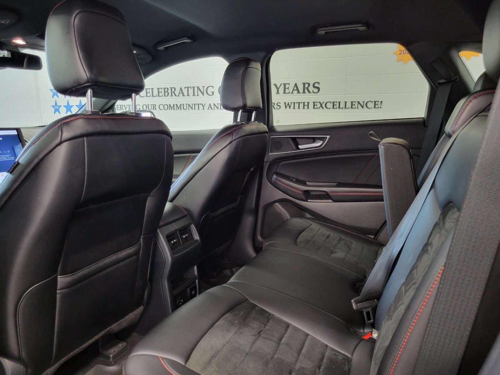 Certified 2021 Ford Edge ST-Line AWD/4WD image 25