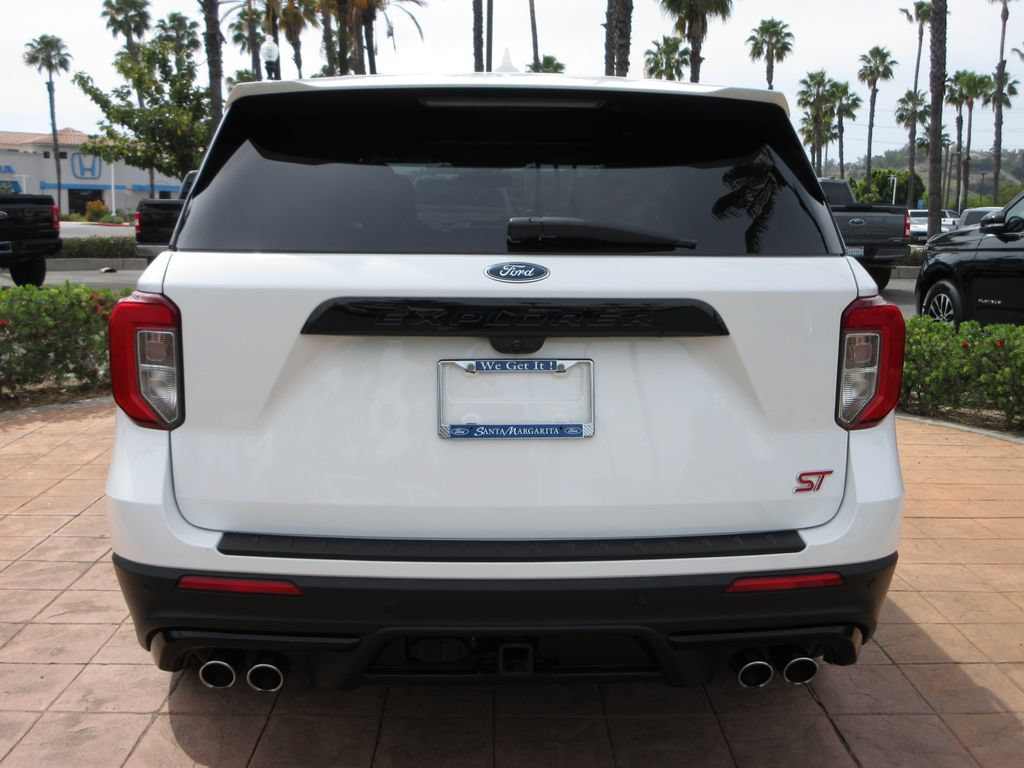 Certified 2021 Ford Explorer ST w/ Equipment Group 401A AWD/4WD image 3