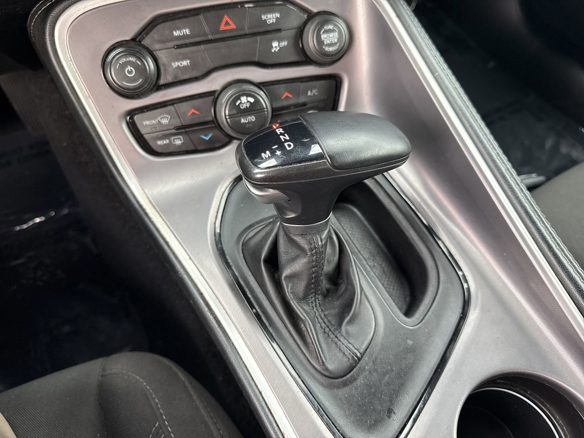 Used 2022 Dodge Challenger SXT w/ Blacktop Package image 14