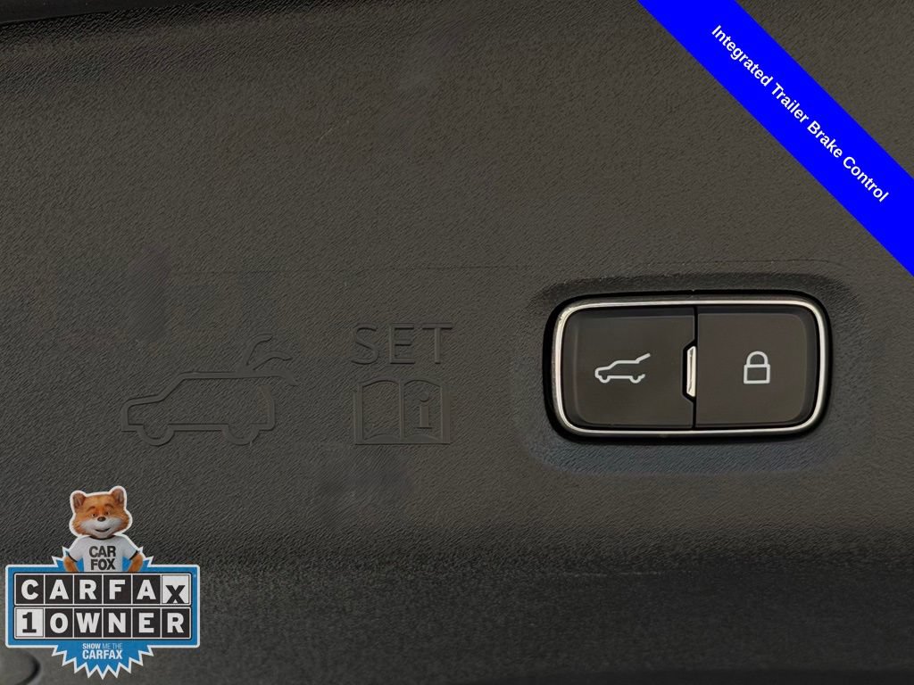 Certified 2025 Ford Expedition Active AWD/4WD image 28