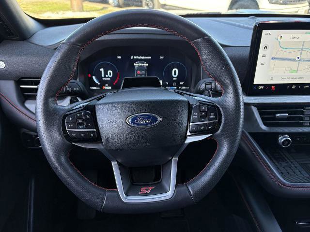 Certified 2025 Ford Explorer ST image 14