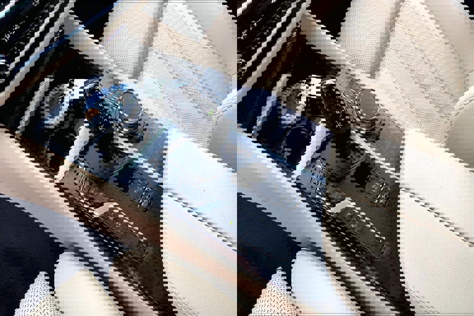 Used 2023 BMW 530e 530e image 15