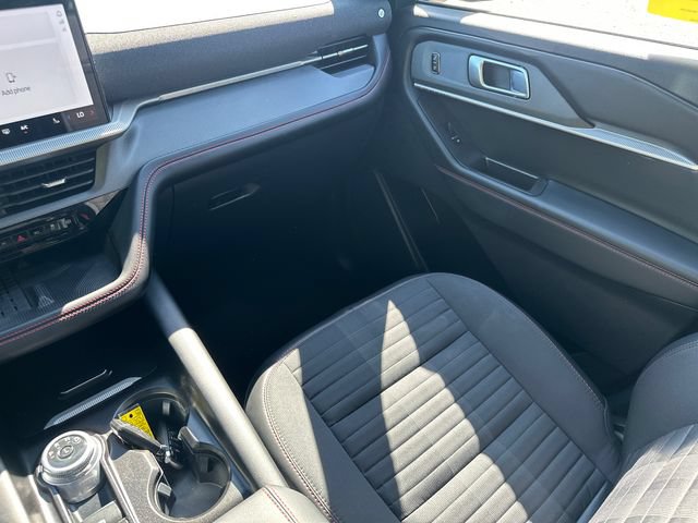 Certified 2025 Ford Explorer ST-Line w/ Premium Package AWD/4WD image 27
