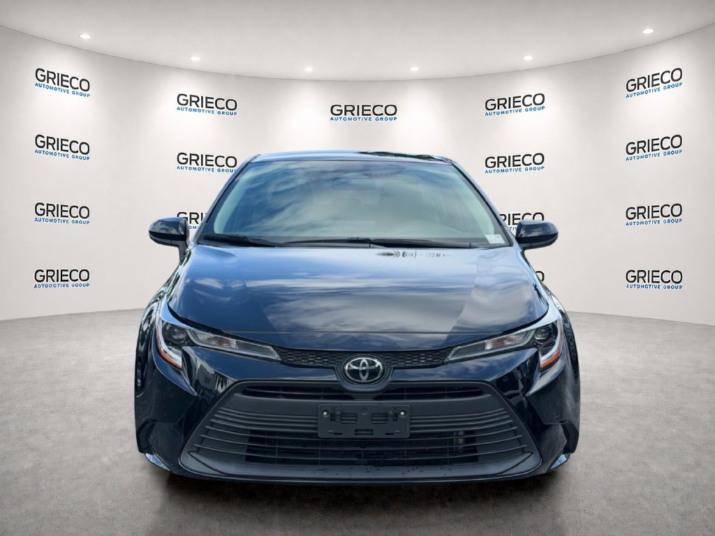 Used 2024 Toyota Corolla LE FWD image 2