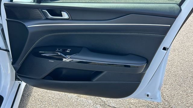 Used 2025 Kia K5 GT-Line w/ GT-Line Premium Package image 10