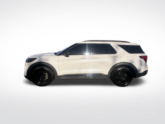 Certified 2026 Ford Explorer Active RWD image 4