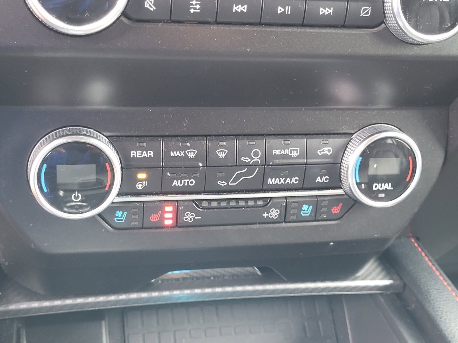 Certified 2021 Ford Expedition Max Limited image 22