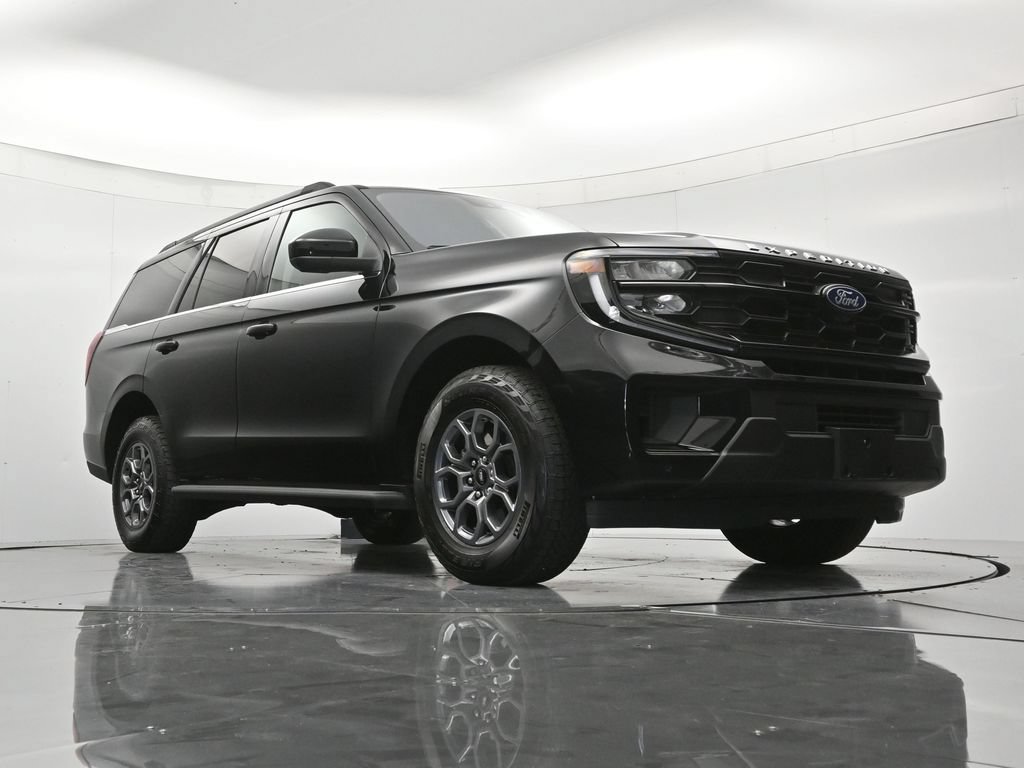 Certified 2025 Ford Expedition Active AWD/4WD image 39