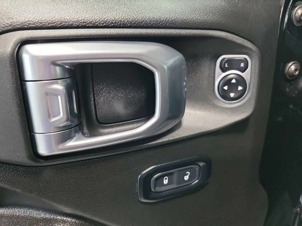 Used 2024 Jeep Wrangler Unlimited Rubicon 4xe AWD/4WD image 42