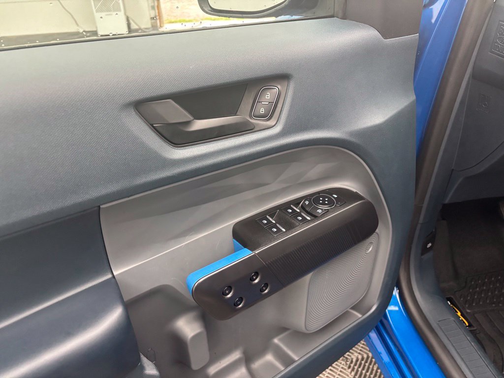 Certified 2025 Ford Maverick Lobo AWD/4WD image 18