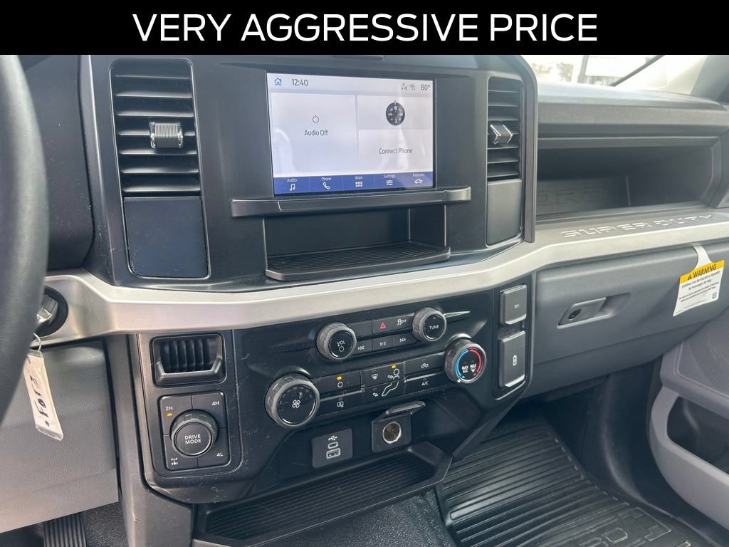 Certified 2025 Ford F250 XL AWD/4WD image 18