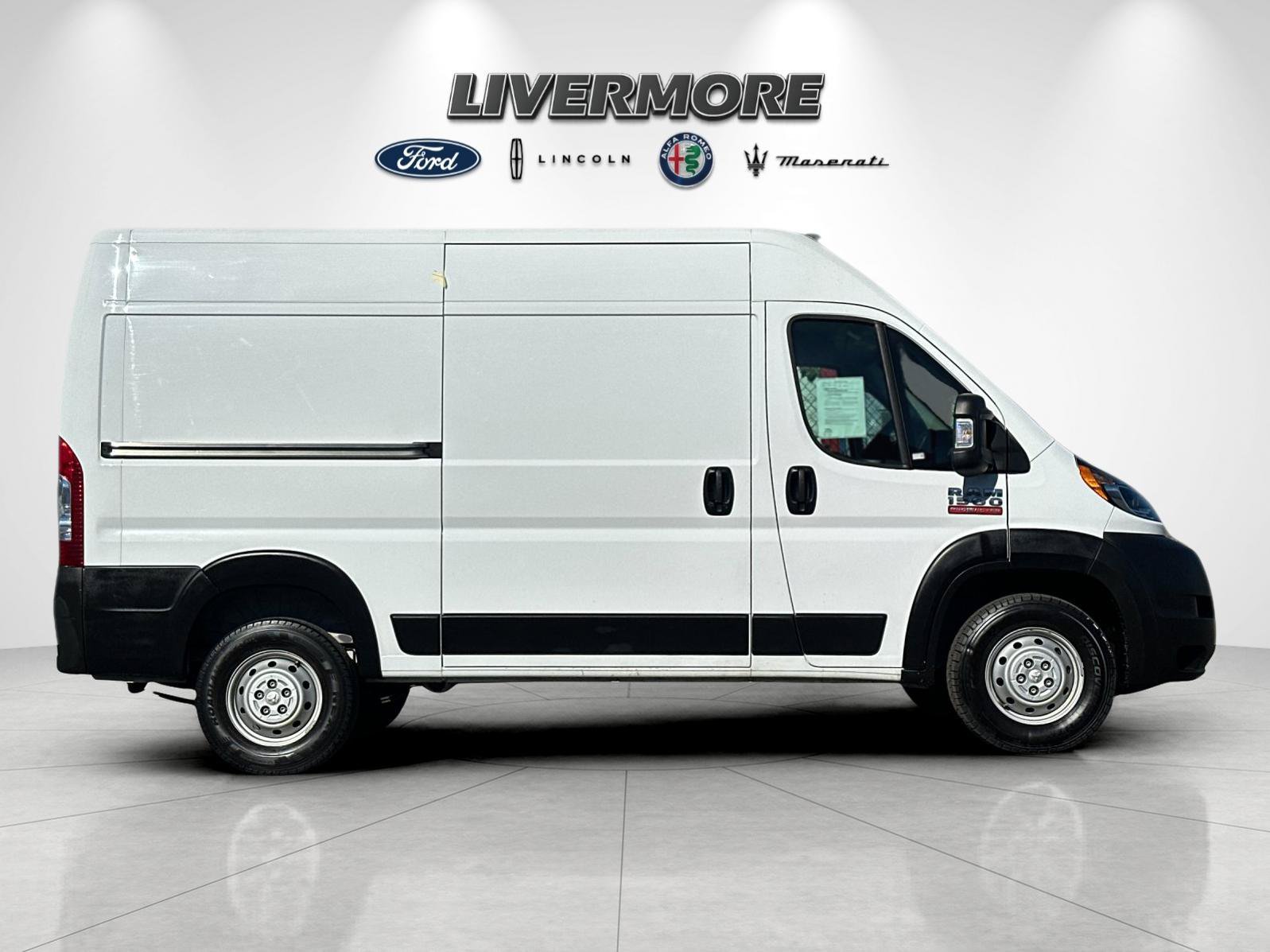 Used 2022 RAM ProMaster 1500 FWD image 2