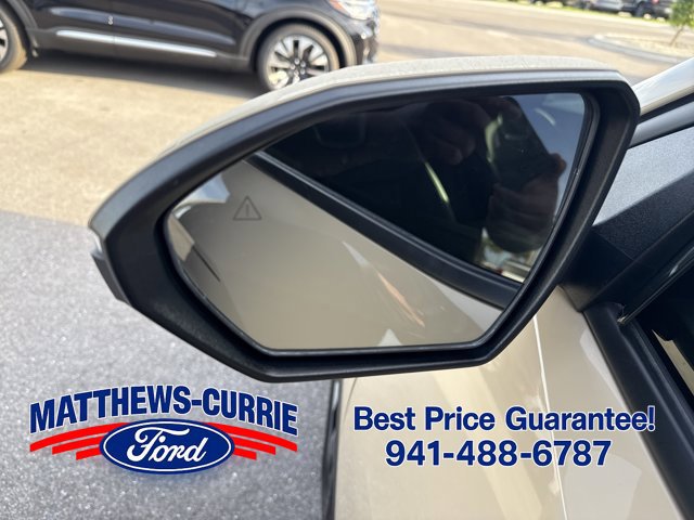 Used 2023 Hyundai Santa Cruz Limited w/ Cargo Package AWD/4WD image 8