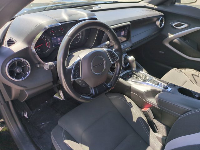 Used 2022 Chevrolet Camaro LT w/ Technology Package RWD image 17