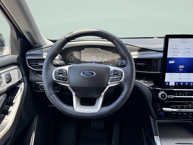 Certified 2024 Ford Explorer Limited w/ Limited Technology Package RWD image 25