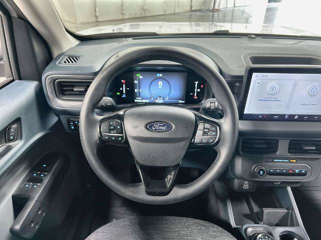 Certified 2025 Ford Maverick XL FWD image 18