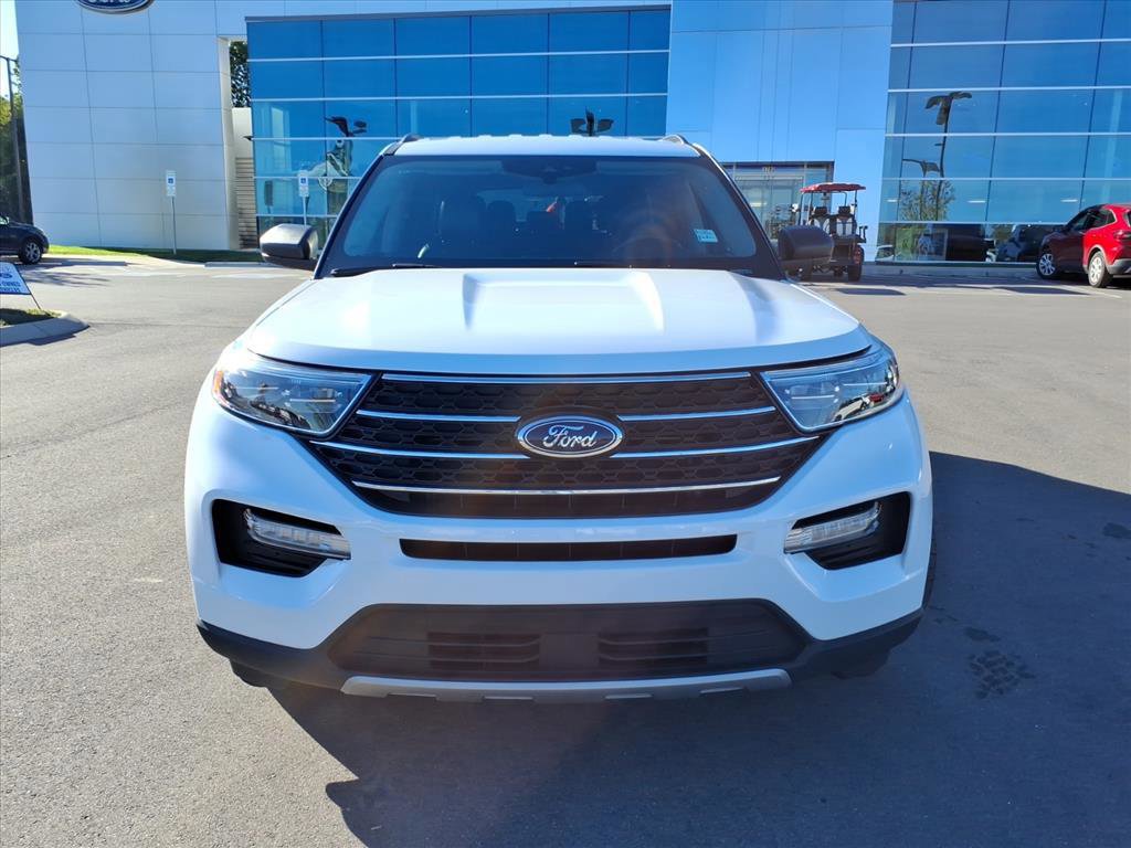 Certified 2024 Ford Explorer XLT w/ Equipment Group 202A image 8