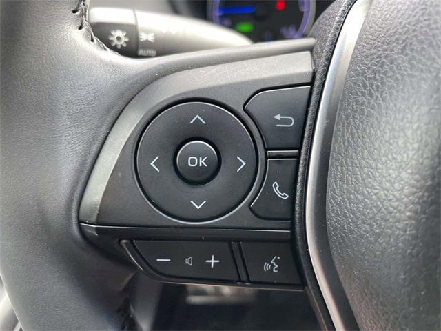 Used 2021 Toyota Venza LE image 17