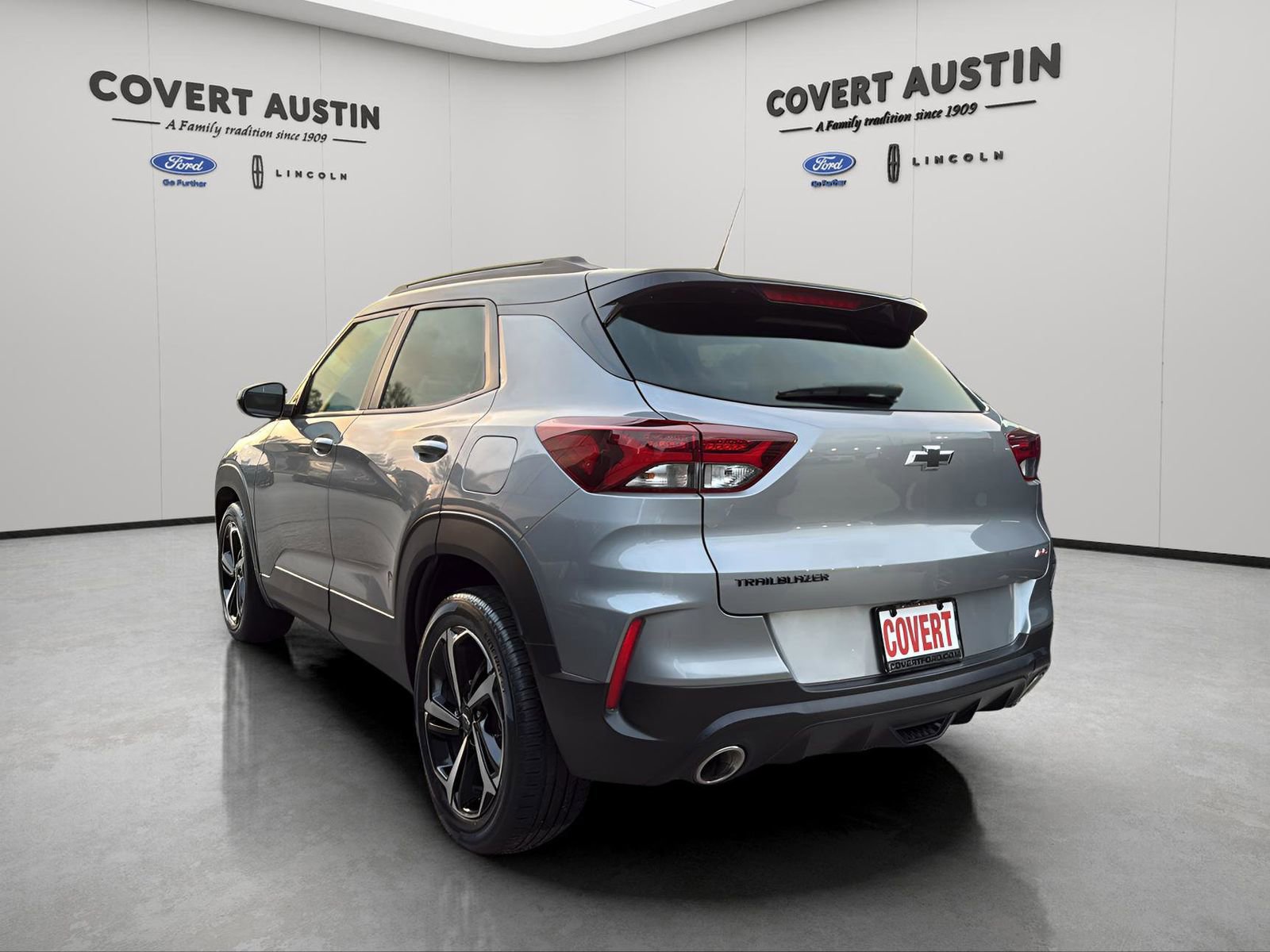 Used 2023 Chevrolet TrailBlazer RS image 3