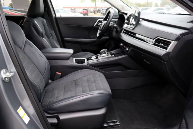 Used 2024 Mitsubishi Outlander SE image 21