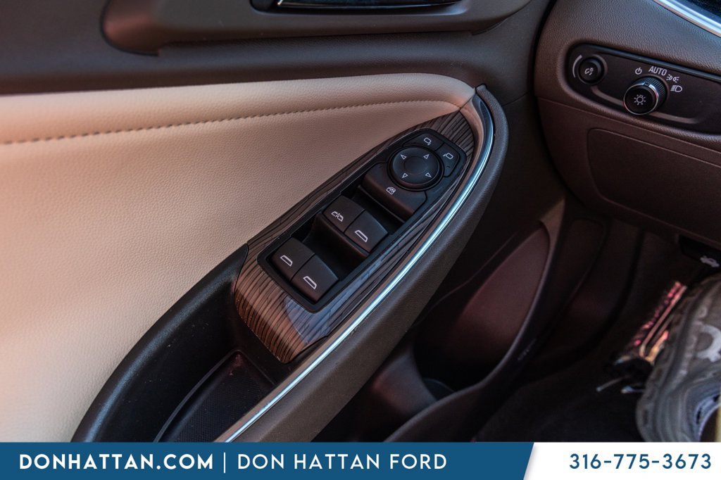 Used 2024 Chevrolet Malibu LT FWD image 11