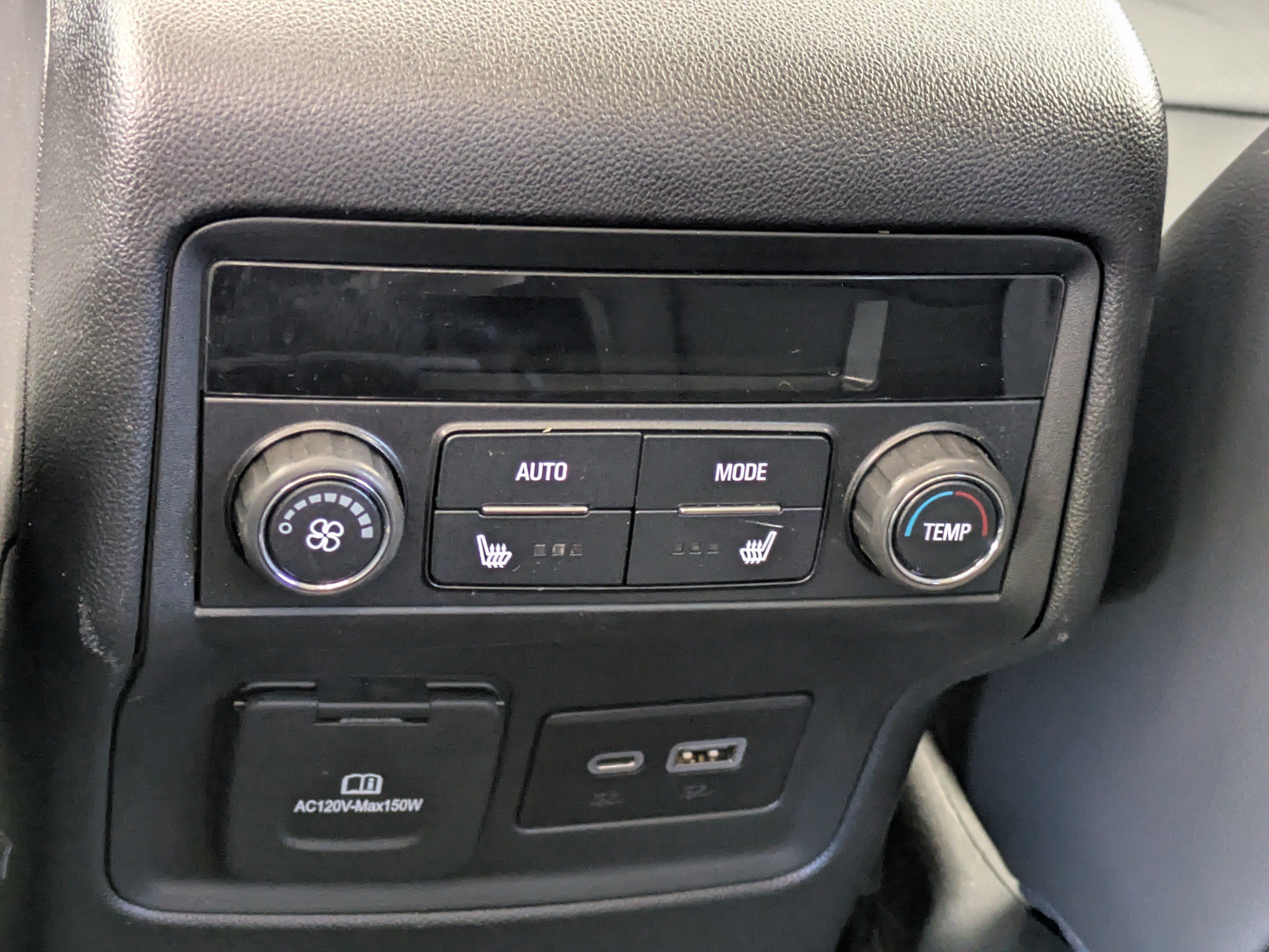 Used 2022 GMC Acadia Denali w/ Denali Technology Package AWD/4WD image 22