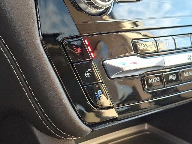 Certified 2023 Ford Explorer Platinum w/ Technology Package image 26