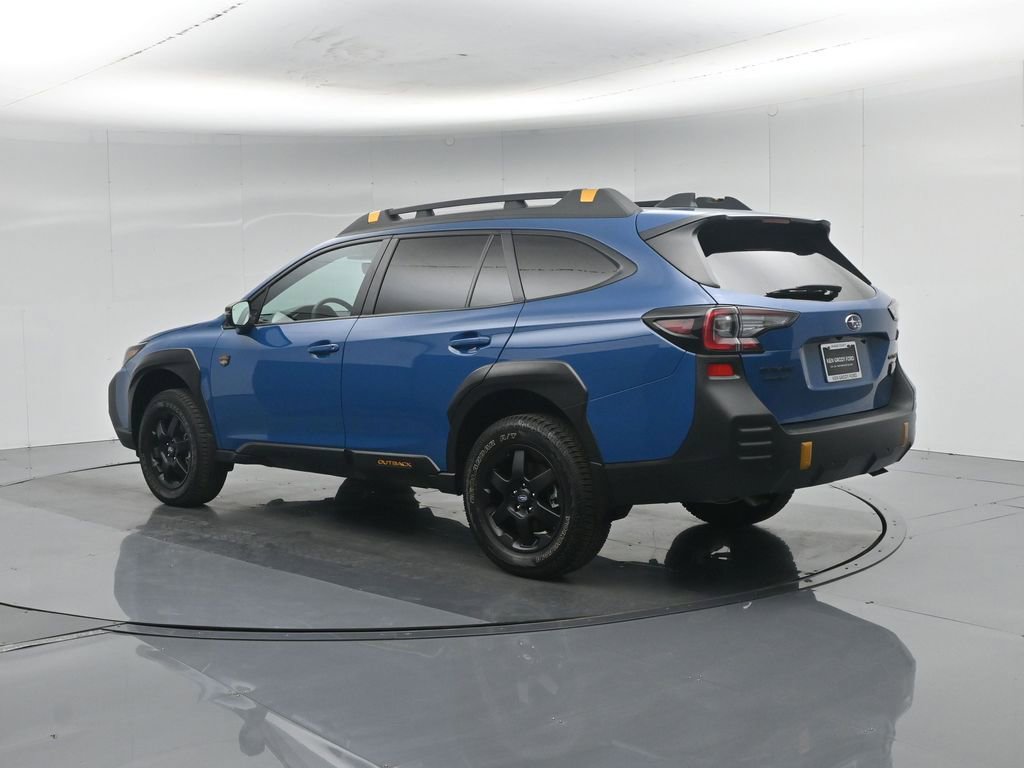 Used 2025 Subaru Outback Wilderness w/ Wilderness Package AWD/4WD image 7