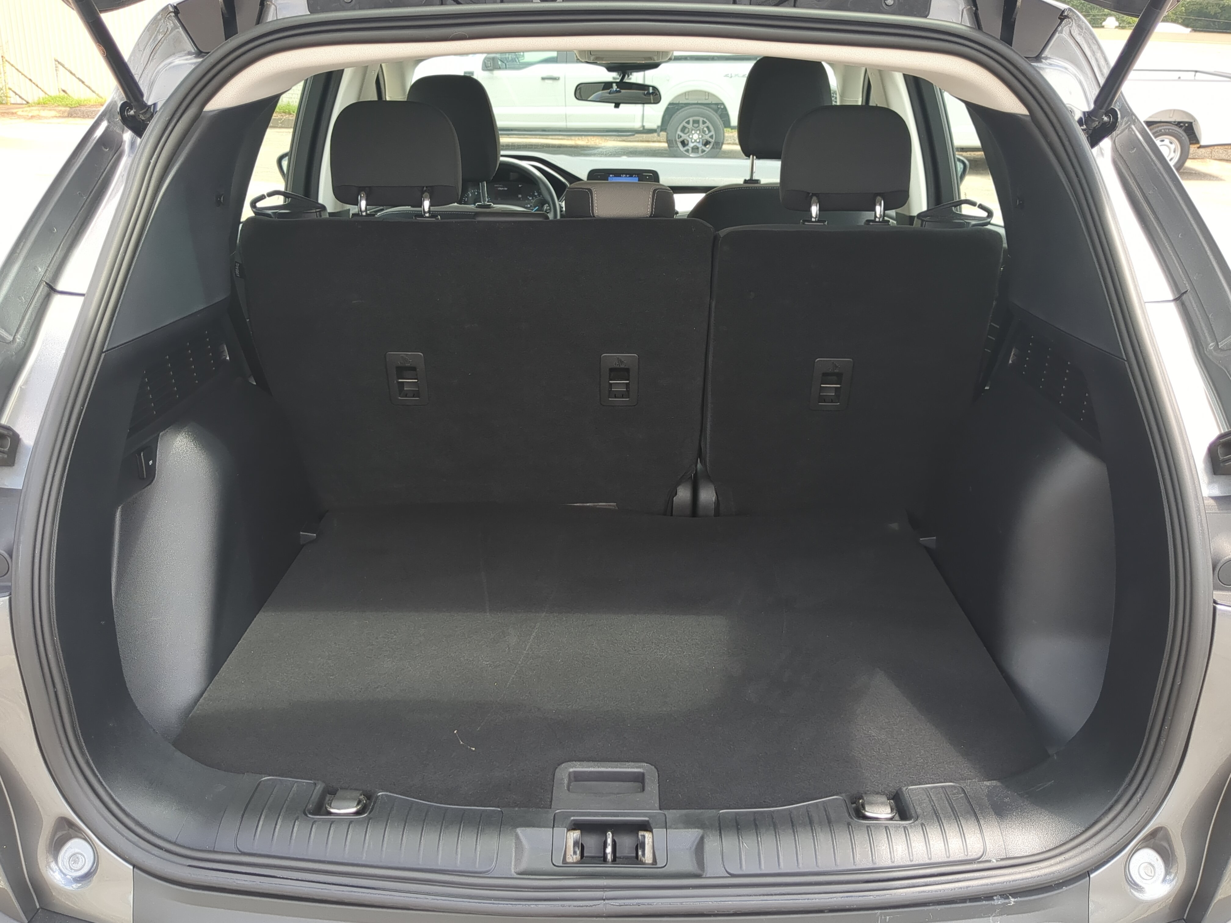 Certified 2022 Ford Escape S FWD image 11