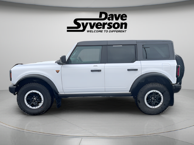 Certified 2022 Ford Bronco Badlands w/ Sasquatch Package AWD/4WD image 7