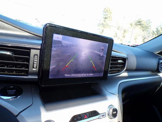 Certified 2022 Ford Explorer XLT w/ Equipment Group 202A image 22