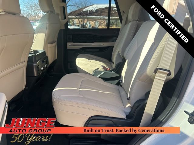 Certified 2024 Ford Expedition Platinum image 18