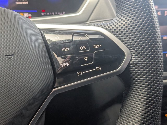 Used 2024 Volkswagen Tiguan SE R-Line image 18