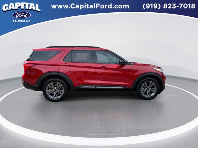 Certified 2023 Ford Explorer XLT w/ Equipment Group 202A AWD/4WD image 9