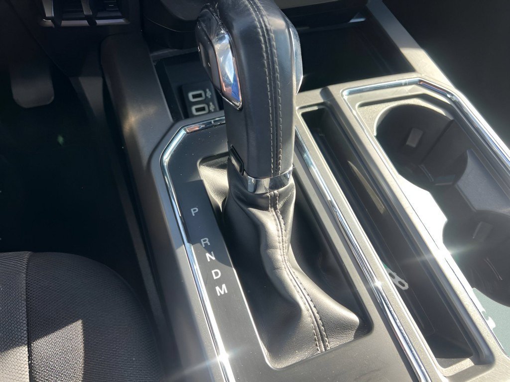 Certified 2018 Ford F150 XLT w/ Equipment Group 302A Luxury AWD/4WD image 25