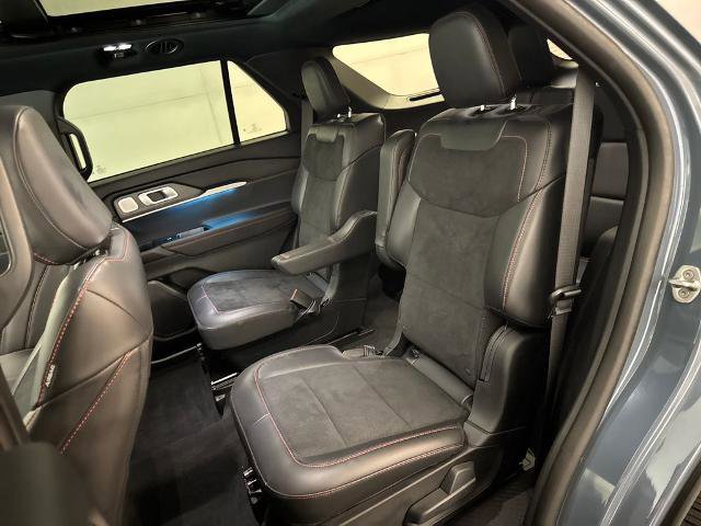 Certified 2025 Ford Explorer ST w/ Sun And Sound Package AWD/4WD image 25